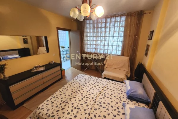 Appartamento in vendita a Durazzo 2+1, Arredato