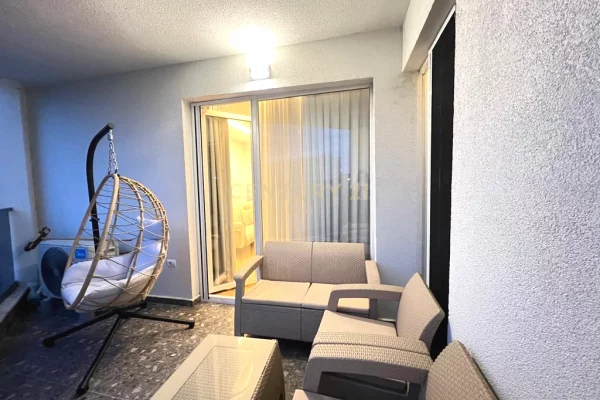 Appartamento in vendita a Durazzo 1+1, Arredato