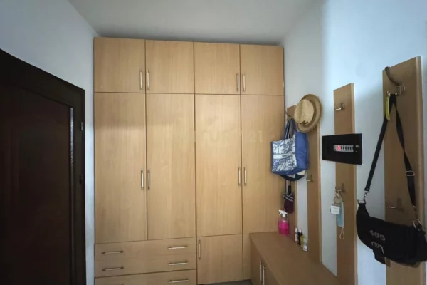 Appartamento in vendita a Durazzo 1+1, Arredato