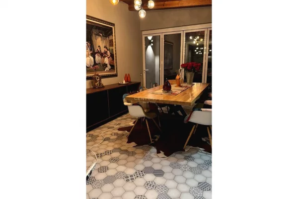 Appartamento in vendita a Durazzo 2+1, Arredato