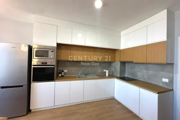 Appartamento in vendita a Durazzo 1+1, Arredato