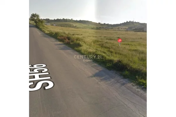 SHITET TOKE 4000m2 BUZE RRUGES KRYESORE NE ARAPAJ, DURRES.