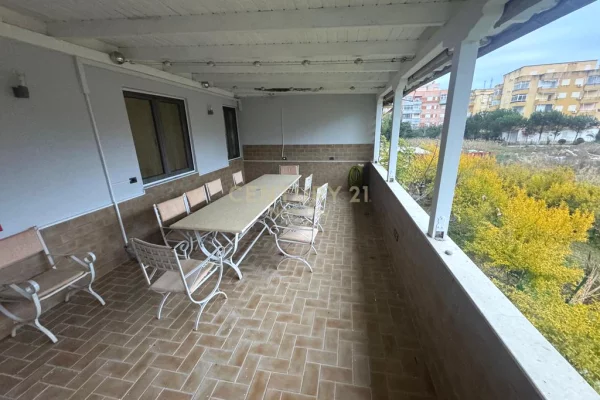 Casa in vendita 2+1 a Durazzo - 140,000 Euro