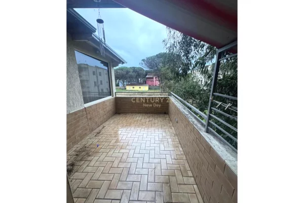 Appartamento in vendita a Durazzo 2+1, SemiArredato