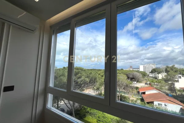 Appartamento in vendita a Durazzo 2+1, SemiArredato