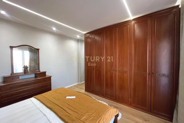 Appartamento in vendita a Durazzo 3+1, Arredato