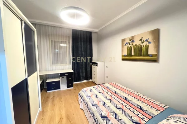 Appartamento in vendita a Durazzo 3+1, Arredato