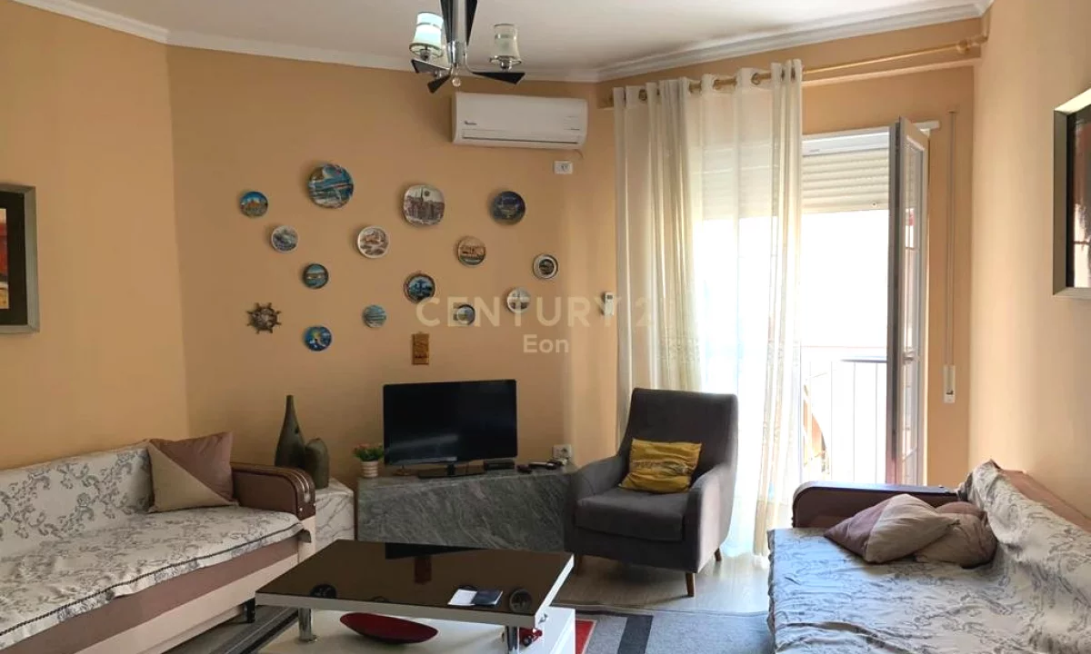 Shtepi ne shitje Apartament ne Durres, 1+1, Mobilimi Pjeserisht e mobiluar, Pagesa 132,000  Euro.