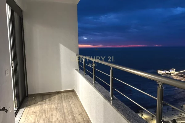 Shtepi ne shitje Apartament ne Durres, 2+1, Mobilimi E mobiluar, Pagesa 360,000  Euro.