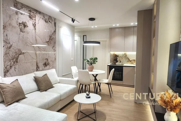 Shtepi ne shitje Apartament ne Durres, 2+1, Mobilimi E mobiluar, Pagesa 165,000  Euro.