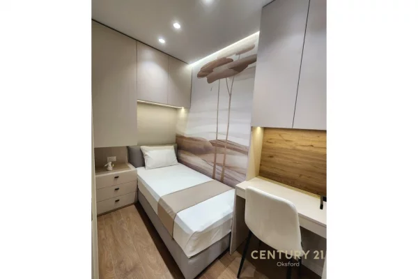 Shtepi ne shitje Apartament ne Durres, 2+1, Mobilimi E mobiluar, Pagesa 165,000  Euro.