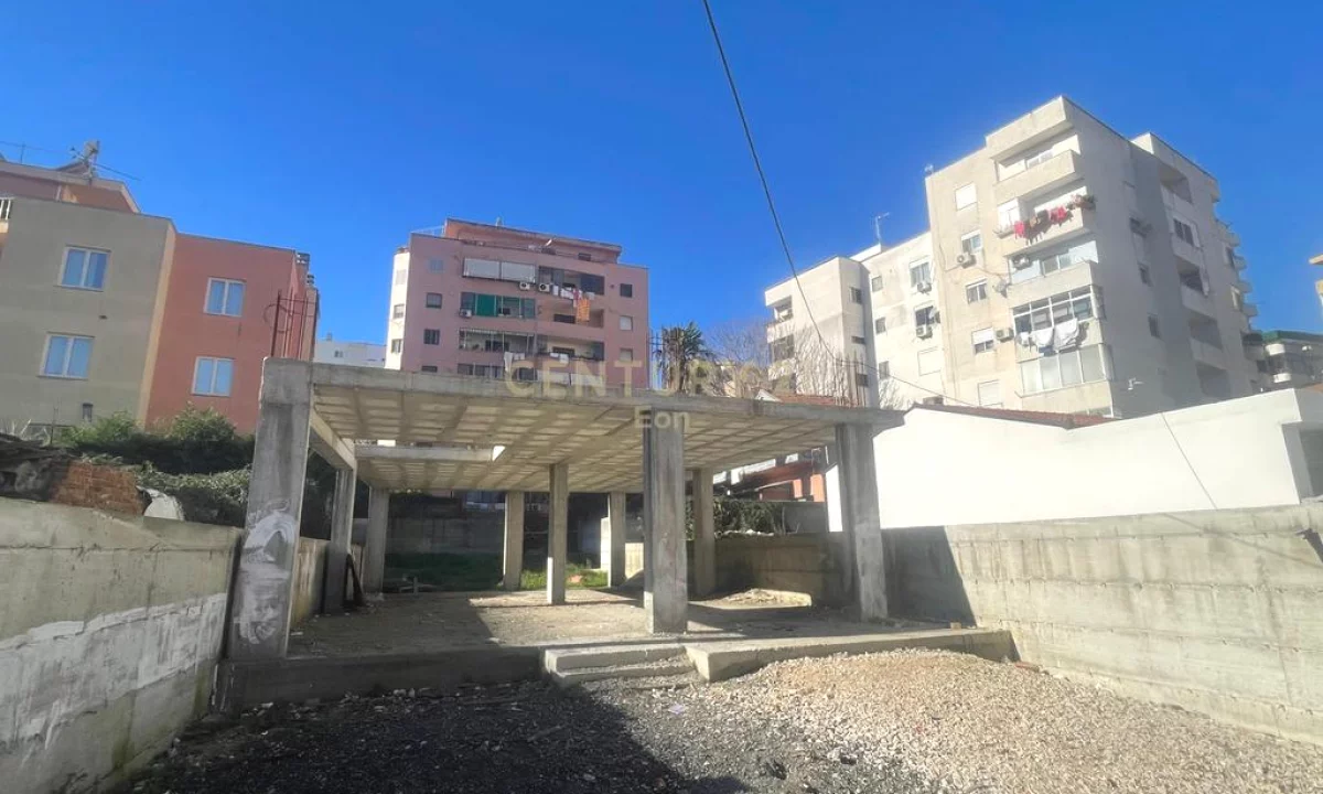 Toke per Shitje me Leje Ndertimi tek Rrugica e Kuminit, Durres !