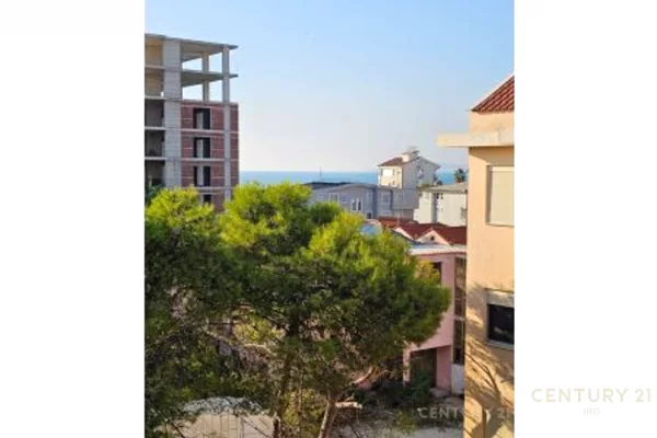 Shtepi ne shitje Apartament ne Durres, 1+1, Mobilimi Pjeserisht e mobiluar, Pagesa 75,000  Euro.