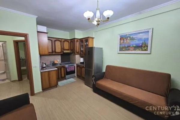 Shtepi ne shitje Apartament ne Durres, 1+1, Mobilimi Pjeserisht e mobiluar, Pagesa 75,000  Euro.