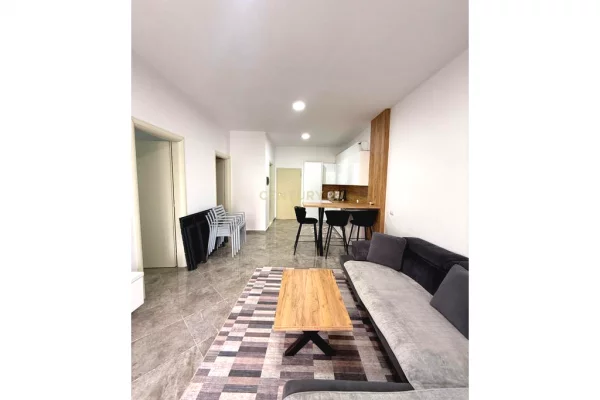 Appartamento in vendita a Durazzo 2+1, Arredato