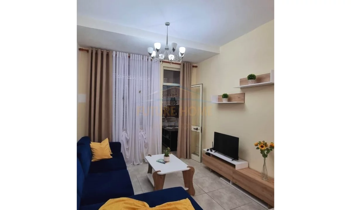Shtepi ne shitje Apartament ne Durres, 2+1, Mobilimi E mobiluar, Pagesa 120,000  Euro.