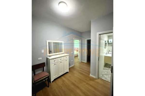 Shtepi ne shitje Apartament ne Durres, 1+1, Mobilimi E mobiluar, Pagesa 220,000  Euro.