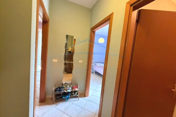 Appartamento in vendita a Durazzo 3+1, SemiArredato