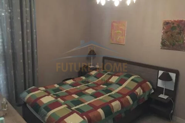 Appartamento in vendita a Durazzo 3+1, SemiArredato