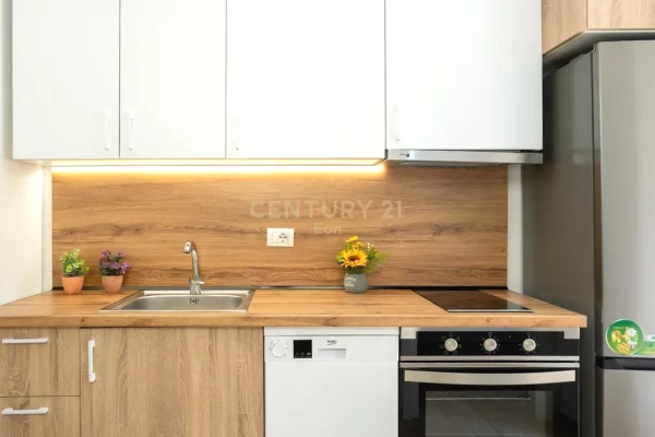Shtepi ne shitje Apartament ne Durres, 1+1, Mobilimi E mobiluar, Pagesa 110,000  Euro.