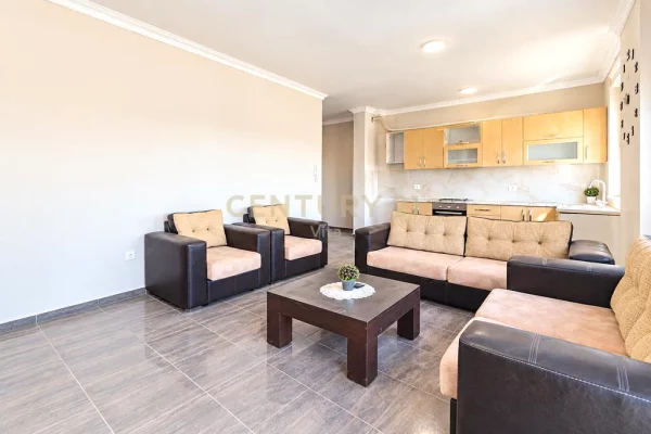 Shtepi ne shitje Apartament ne Durres, 2+1, Mobilimi Pjeserisht e mobiluar, Pagesa 185,968  Euro.