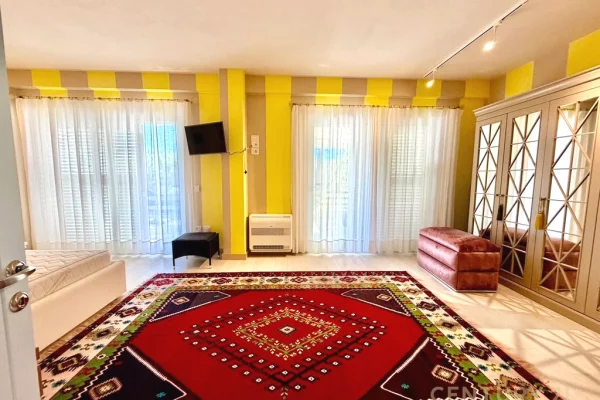 Shtepi ne shitje Vila Luksoze ne Durres, 3+1, Mobilimi E mobiluar, Pagesa 568,500  Euro.