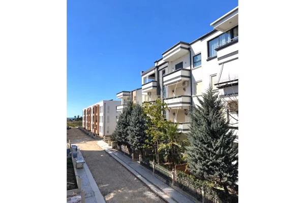 Apartament 1+1 per shitje tek Gjiri Lalzit !