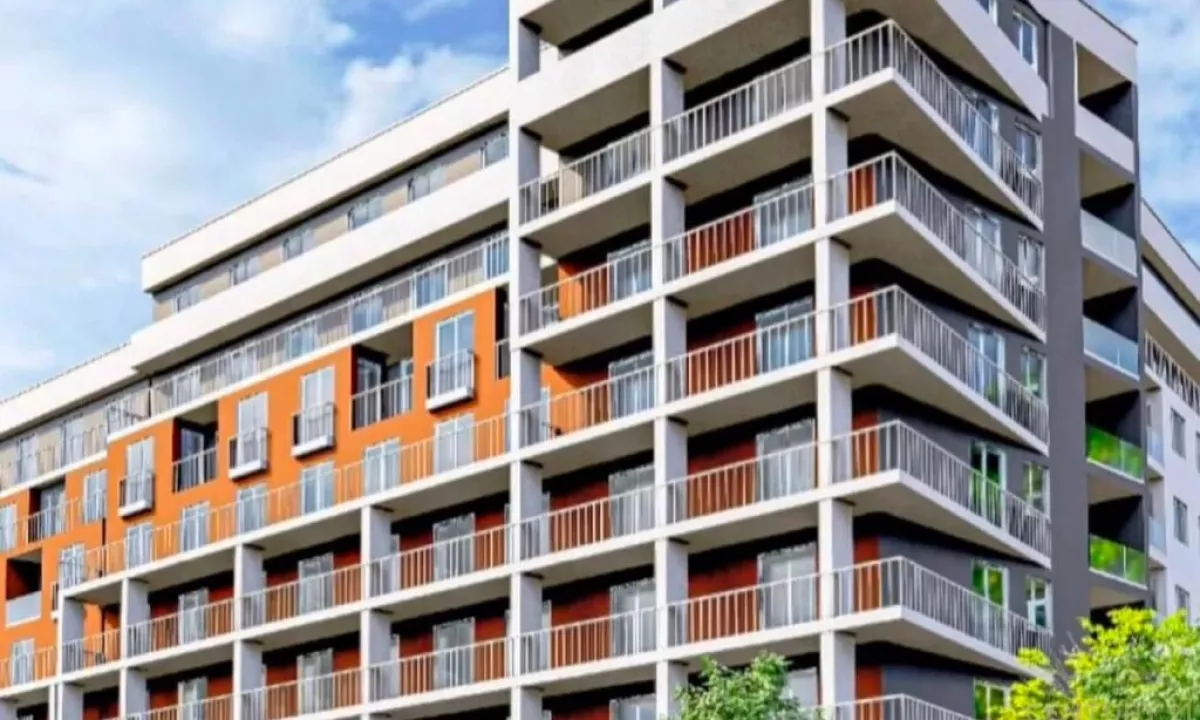 Shtepi ne shitje Apartament ne Tirane, 2+1, Mobilimi Bosh, pa mobiluar, Pagesa 102,000  Euro.