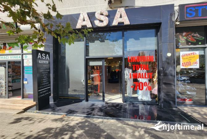 Ambiente Commerciale in Affitto 1+1 a Tirana - 2,500 Euro