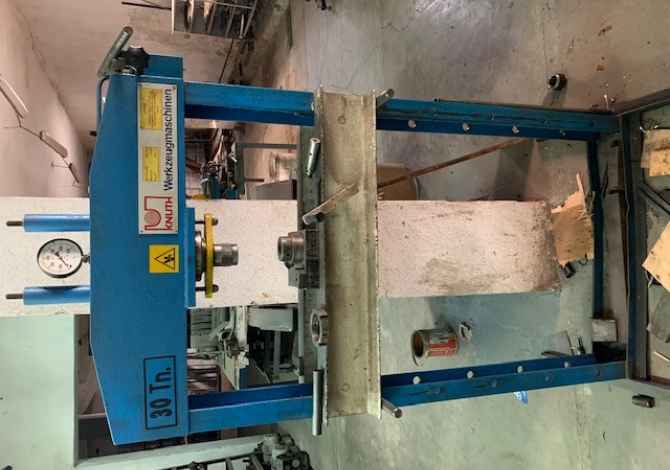 Pajisje biznesi ne shitje ne Tirane - 50,000 Euro