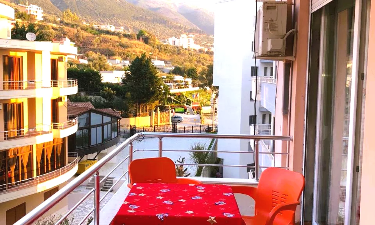 Shtepi me qera Apartament ne Vlore, 1+1, Mobilimi E mobiluar, Pagesa 40,000  Leke.