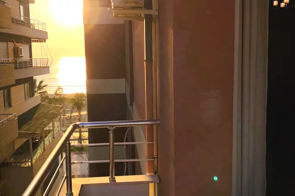 Shtepi me qera Apartament ne Vlore, 1+1, Mobilimi E mobiluar, Pagesa 40,000  Leke.