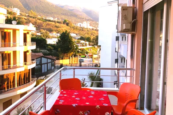 Shtepi me qera 1+1 ne Vlore - 40,000 Leke