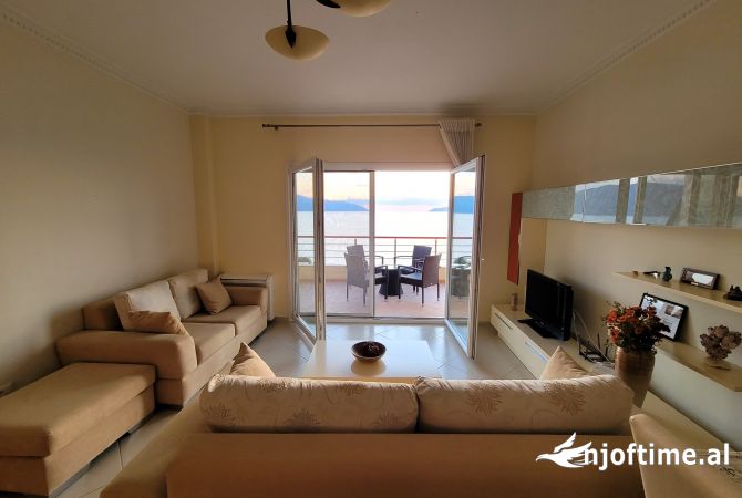 Shtepi me qera Apartament ne Vlore, 1+1, Mobilimi E mobiluar, Pagesa 400  Euro.