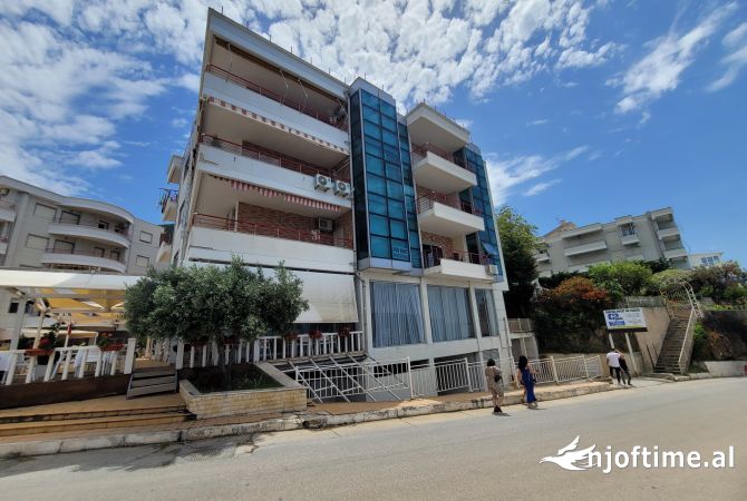 Shtepi me qera Apartament ne Vlore, 1+1, Mobilimi E mobiluar, Pagesa 400  Euro.