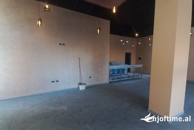 Ambient biznesi me qira afer spitalit Amerikan 2