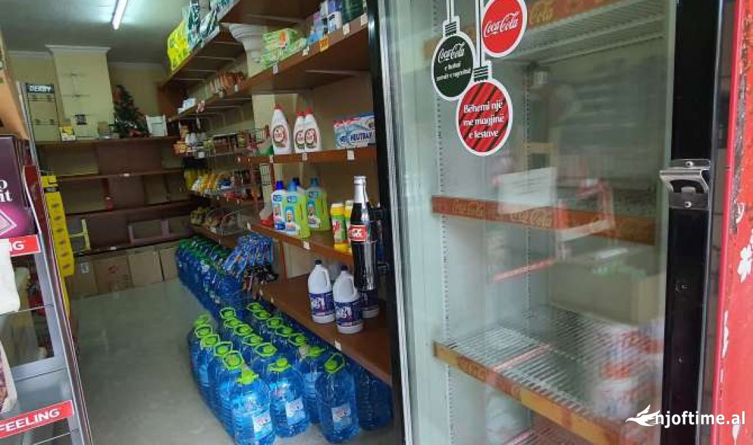 💣💣 Ambient teper i pershtatshem per biznes ne shitje te Fabrika e Qelqit 💣💣