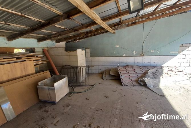 🧑🏻‍🔧 Jepet me qira ambient ideal per servis apo lavazh ne Shkoze 🧑🏻‍🔧