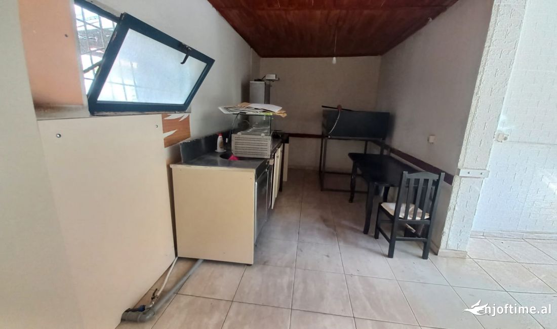 🍔🍔 Ambient me qira per fast food/byrektore ne Shkoze 🍔🍔