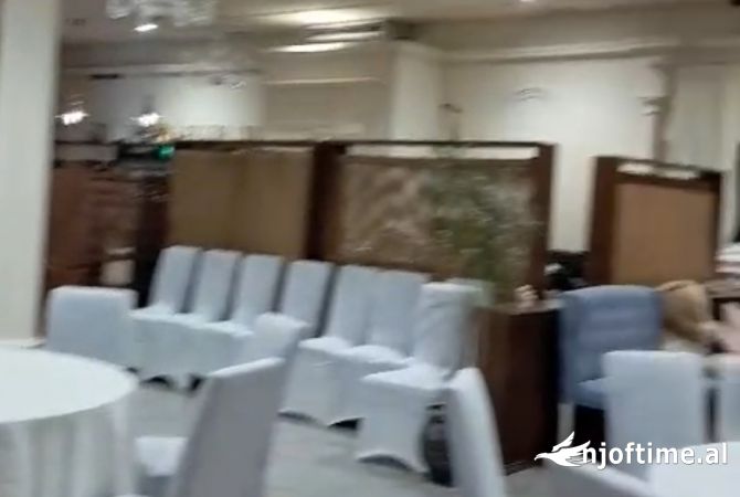 Shitet resorti ne sauk .sip 3000 m2  cmim 1.1 milon euro.