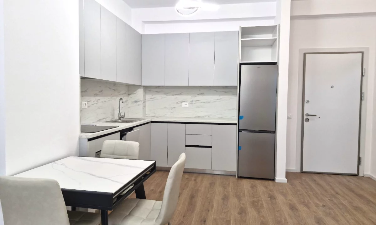 Shtepi me qera Apartament ne Tirane, 1+1, Mobilimi E mobiluar, Pagesa 42,000  Leke.