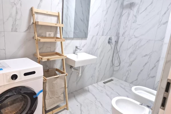 Shtepi me qera Apartament ne Tirane, 1+1, Mobilimi E mobiluar, Pagesa 42,000  Leke.