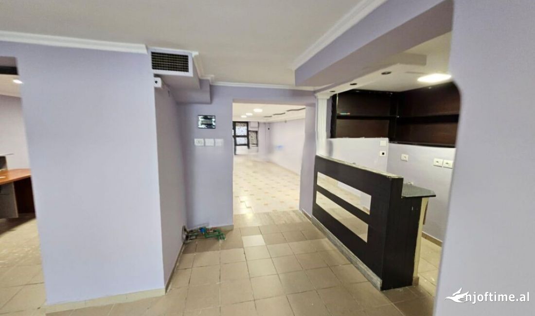 Ambient Komercial per Qira ne Ali Dem 500 Euro /Muaj