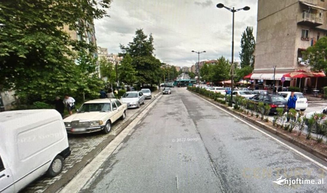 JEPET AMBIENT 30m2 ME QIRA NE BRRYL 350 Euro /Muaj