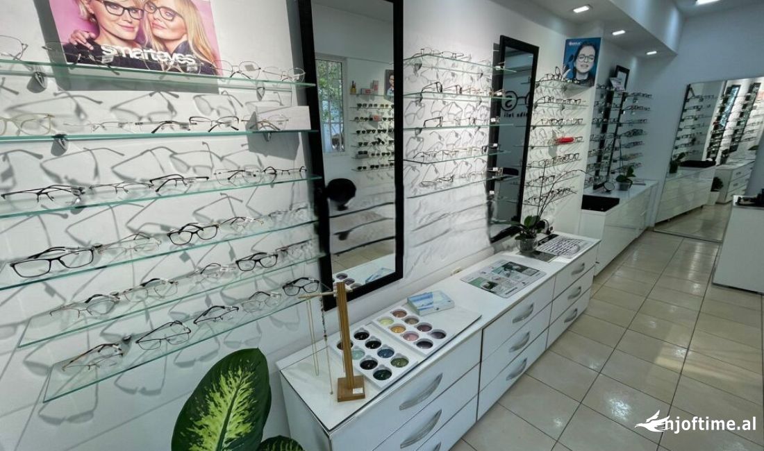 OKAZION ! SHITET BIZNES OPTIKE ! 16,500 Euro