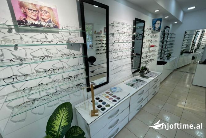 Business Property in Sale 1+1 in Tirana - 16,500 Euro