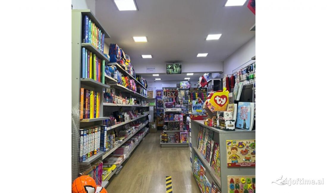 Biznes per Shitje ne Rruga Barrikadave ! 18,000 Euro