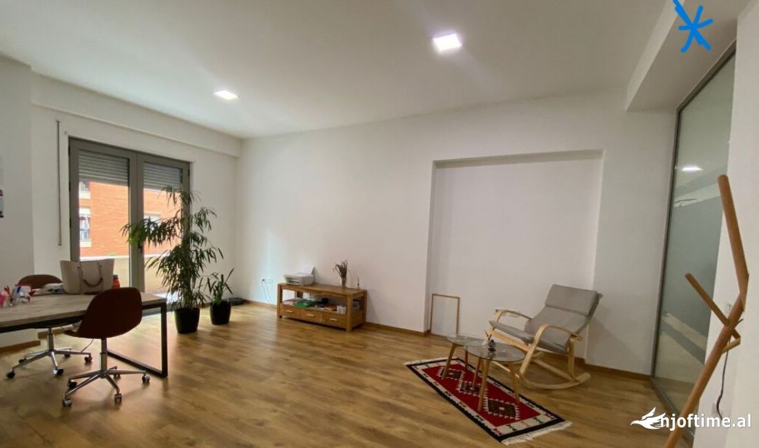 Jepet zyre me qira tek Kompleksi "Delijorgji" 3,500 Euro /Muaj