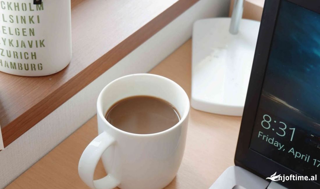 SQUARE 21 AMBJENT BIZNESI NE SHITJE 