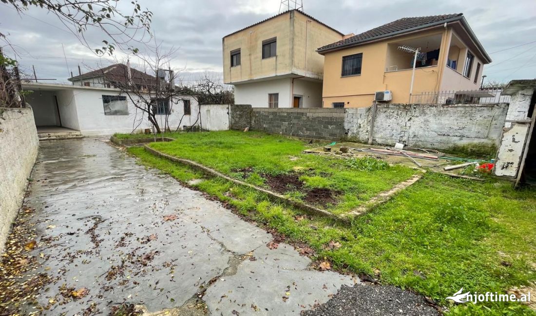 Okazion 300 euro / 350m2 me Qera